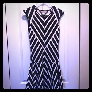 Banana Republic geometric striped dress size small